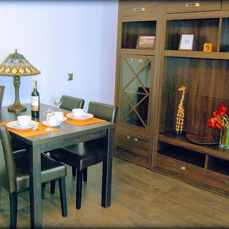 Alma Apartments Starachowice Eksteriør billede