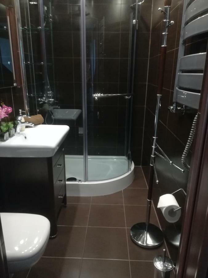 Alma Apartments Starachowice Eksteriør billede